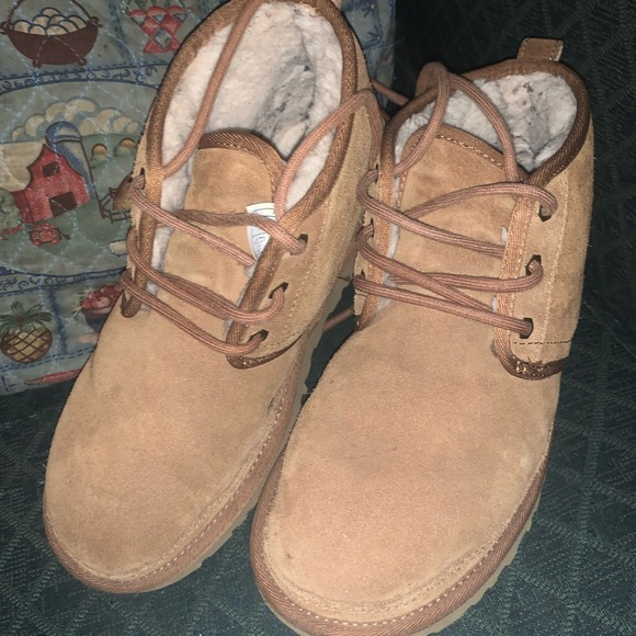 ❤️UGG NEUMEL* CHUKKA BOOTS, CHESTNUT, M7, L39.5❤️ PRETTY FIRM ON PRICE.❤️ - Picture 2 of 9